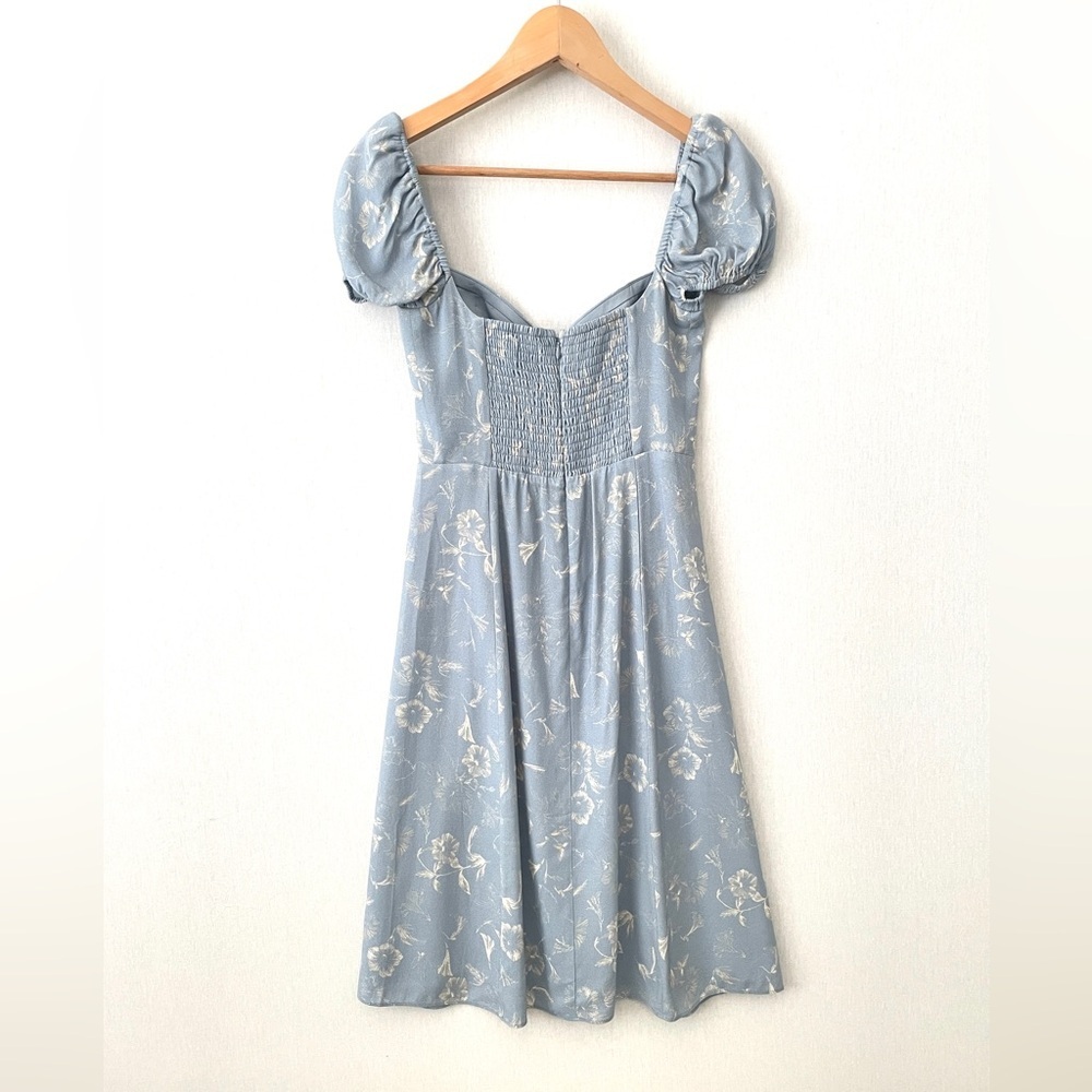 Aritzia Sunday Best Savannah Dress in Dune Blue Whisper White - Picture 4 of 13